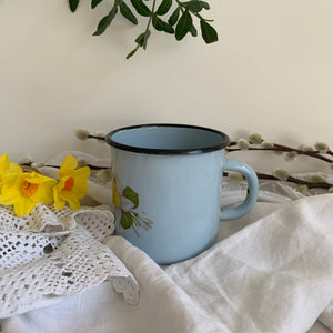 Vintage enamel daffodil mug